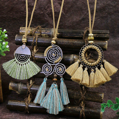 Ensemble de 3 colliers pendentifs de mode féminine de style ethnique avec pendentif à pompon floral, en alliage de zinc émaillé bronze avec incrustation de strass en verre, collier vintage SUN N.