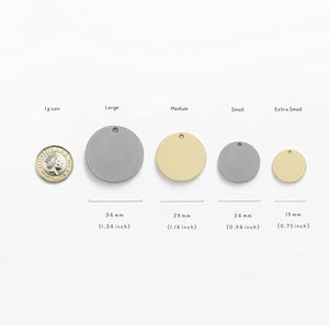 Chats Chiens Étiquettes d'identification Personnalisées Jolis Symboles Collier pour Animaux Nom Accessoires Simples Gravés Sur Mesure Fournitures pour Petit Enfant à Quatre Pattes Collier Chaîne Anti-Perte Charme Brillant en Acier Inoxydable 316L SUN N.