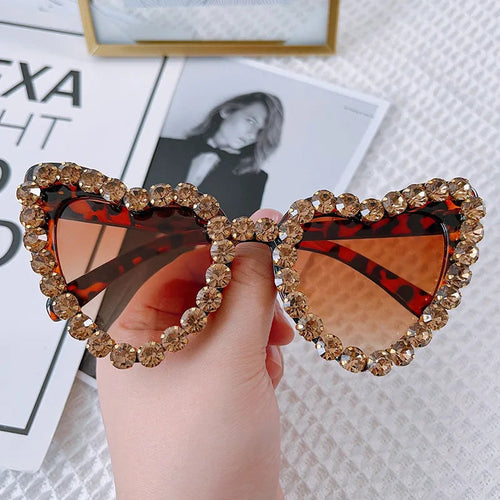 Lunettes de soleil cœur strass - Grande monture UV400 pour femmes SUN N.