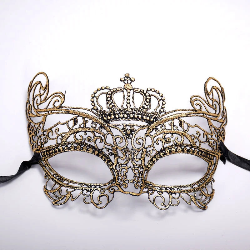 Masque de mascarade en dentelle dorée – Vénitien, élégant masque orné pour soirées thématiques ou bal masqué.