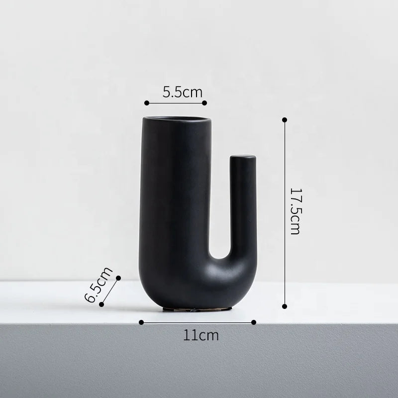 Vase en céramique minimaliste en forme de U SUN N.