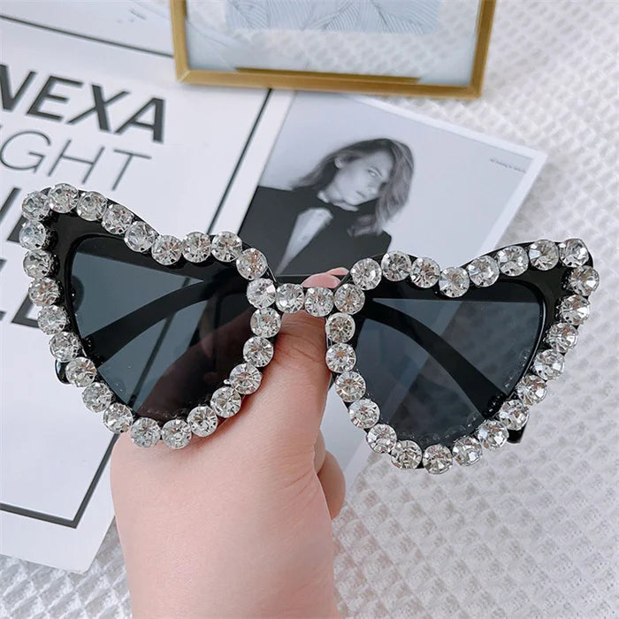 Lunettes de soleil cœur strass - Grande monture UV400 pour femmes SUN N.