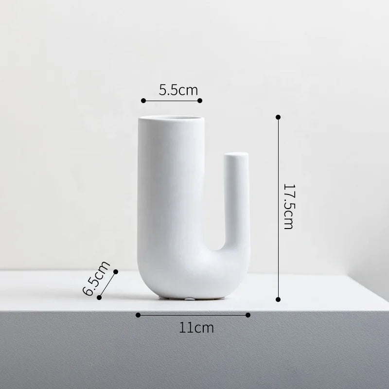 Vase en céramique minimaliste en forme de U SUN N.