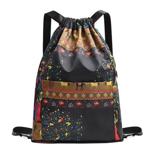 Sac de sport basketball – Sac pliable avec imprimé coloré, design pratique pour le sport.