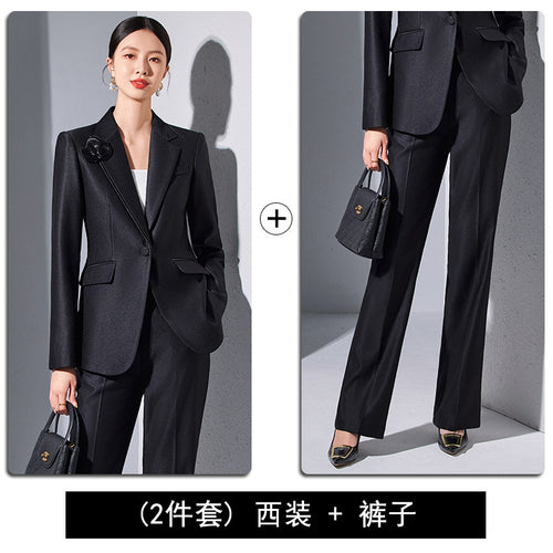 Tailleur femme abricot élégant porté par une femme, mettant en avant le style professionnel et la féminité raffinée.