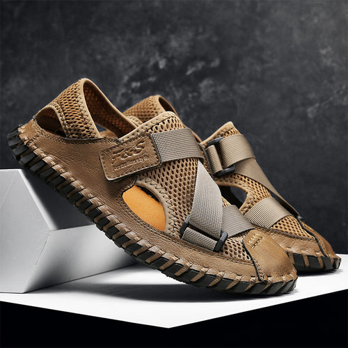 Sandales cuir mesh bout fermé en cuir marron, légères et durables pour hommes.