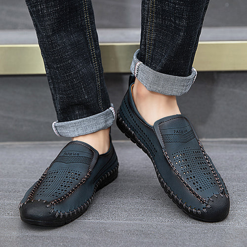 Chaussures Casual Homme Cuir Véritable ajouré cousu main, en cuir respirant et confortable, couleur marron.
