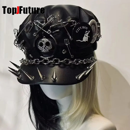 Béret Gothique Steampunk Riveté avec points métalliques et accessoires punk, au style Harajuku Y2K.