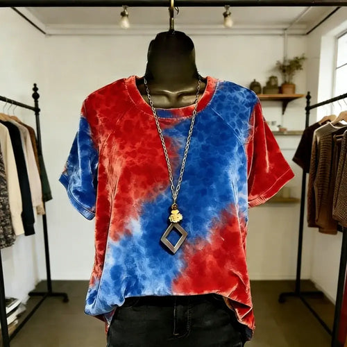 T-shirt femme imprimé animal avec un design de lapin en velours, coupe ample et élégante, parfaite pour un look décontracté.