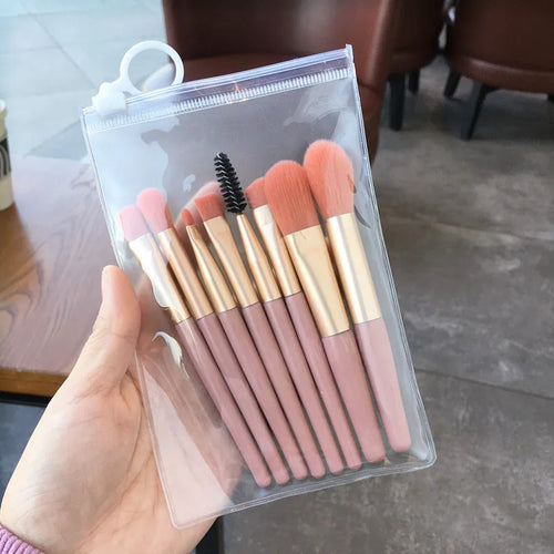 Set 8 pinceaux maquillage - ensemble d'outils de maquillage professionnel avec pinceaux variés.