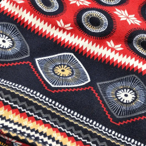 Bonnet Tricot Unisexe en tricot doux avec motifs colorés, parfait pour le style streetwear et le confort au quotidien.