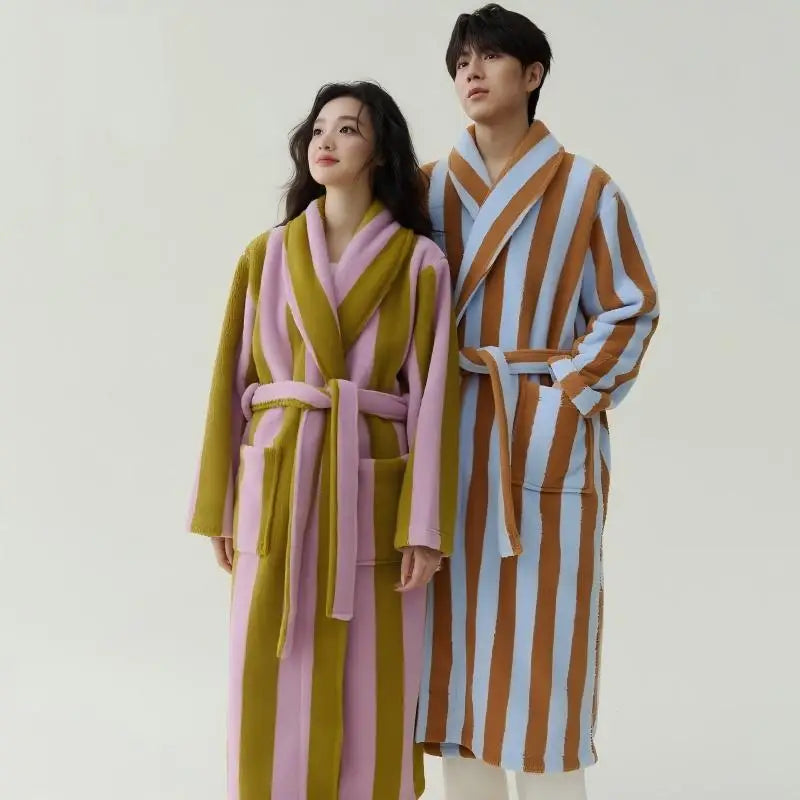Peignoir en velours corail femme - Robes de chambre chaudes à rayures pour hommes et femmes.
