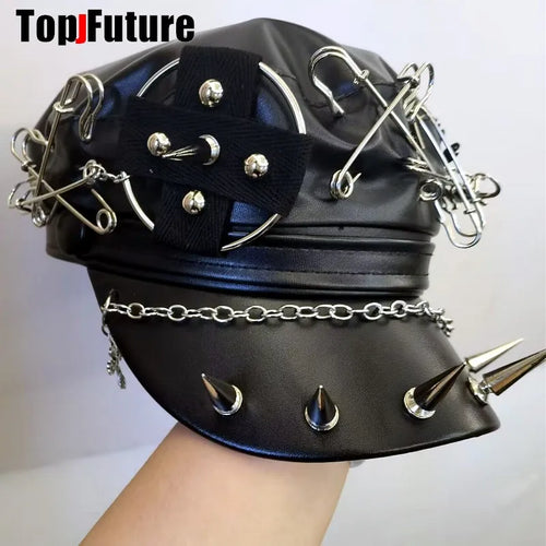 Béret Gothique Steampunk Riveté avec points métalliques et accessoires punk, au style Harajuku Y2K.