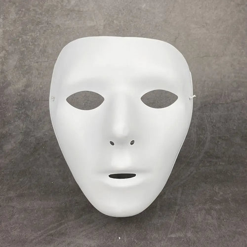 Masque Cyberpunk homme en or brillant avec des lacets pour le cosplay et les événements thématiques.