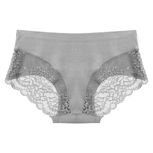 Culottes Dentelle Femme en satin doux avec détails en dentelle, design élégant et confortable