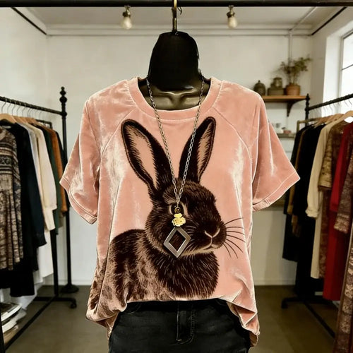 T-shirt femme imprimé animal avec un design de lapin en velours, coupe ample et élégante, parfaite pour un look décontracté.