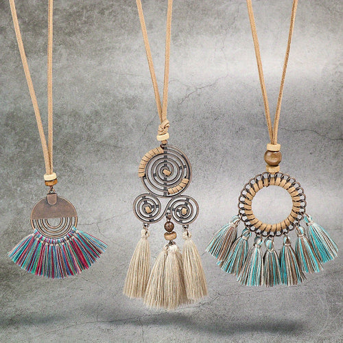 Ensemble de 3 colliers pendentifs de mode féminine de style ethnique avec pendentif à pompon floral, en alliage de zinc émaillé bronze avec incrustation de strass en verre, collier vintage SUN N.