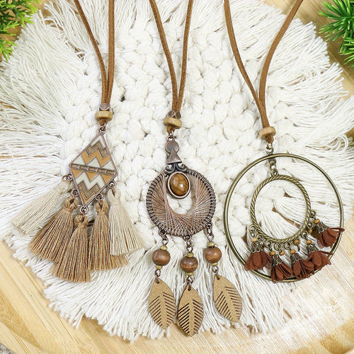 Ensemble de 3 colliers pendentifs de mode féminine de style ethnique avec pendentif à pompon floral, en alliage de zinc émaillé bronze avec incrustation de strass en verre, collier vintage SUN N.