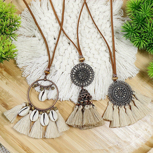 Ensemble de 3 colliers pendentifs de mode féminine de style ethnique avec pendentif à pompon floral, en alliage de zinc émaillé bronze avec incrustation de strass en verre, collier vintage SUN N.